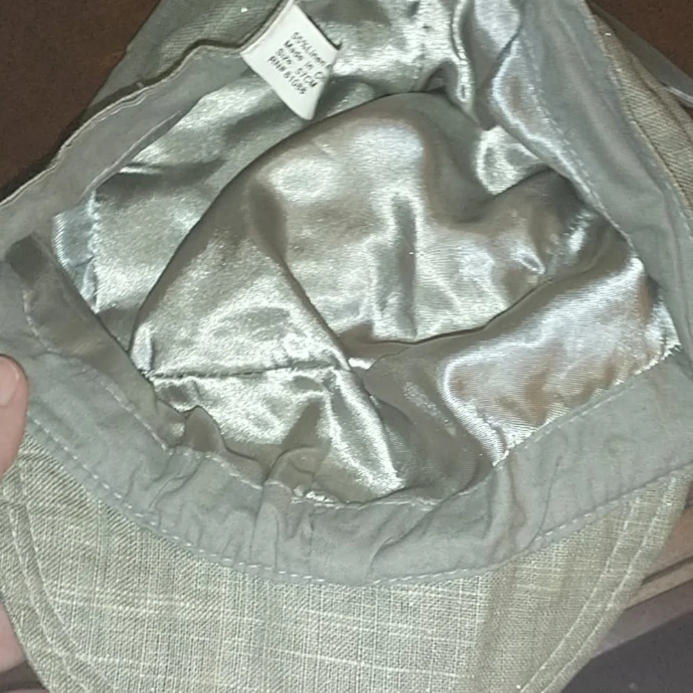 2 Claire's Women's Hats Cadet & Paper Boy